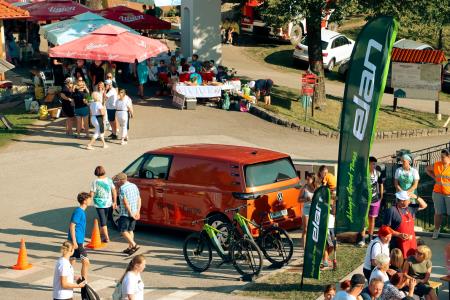 Otvoritev e-polnilnice